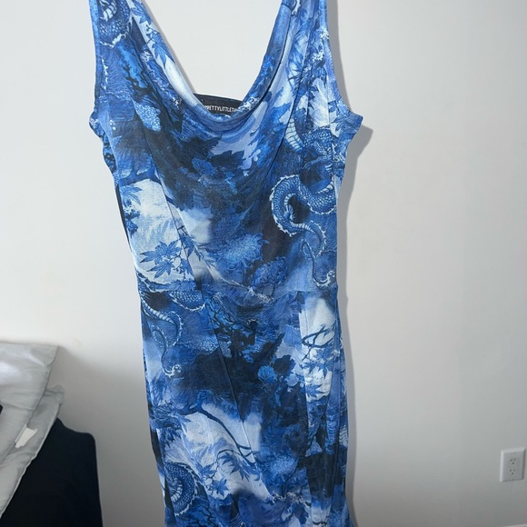 Blue Dragon Detailed Dress - Picture 2 of 3